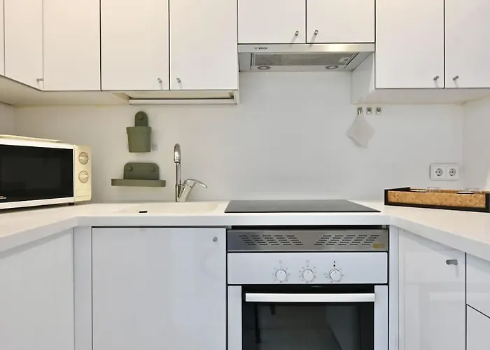 For You Rentals Apartamento Temporal Con Encanto A Pocos Metros Del Sol Myr13